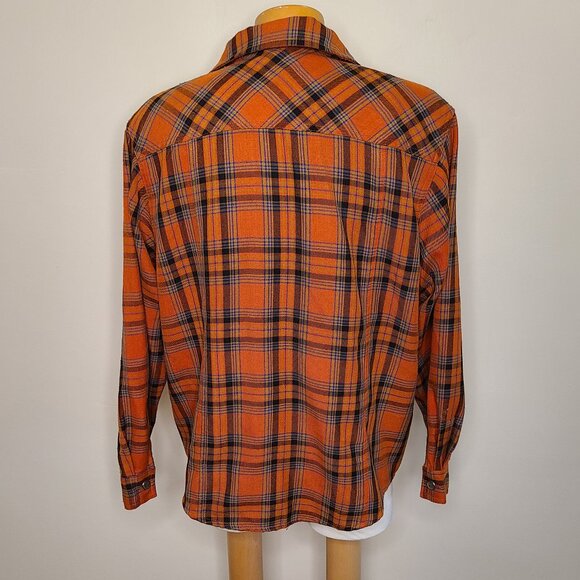 Mackays Zippered Plaid Shirt/Shacket - Picture 4 of 9